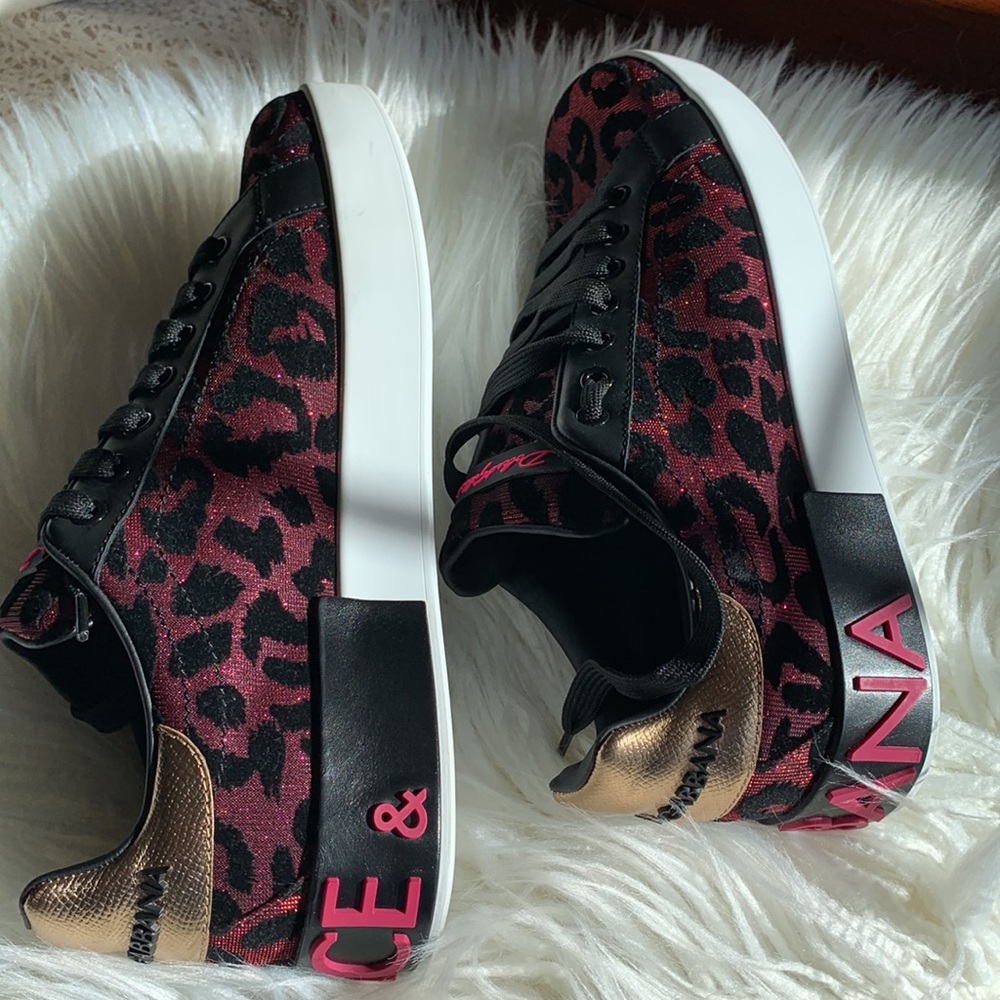 🌻DOLCE & GABBANA LEOPARD SNEAKERS🌻 - Picture 7 of 12